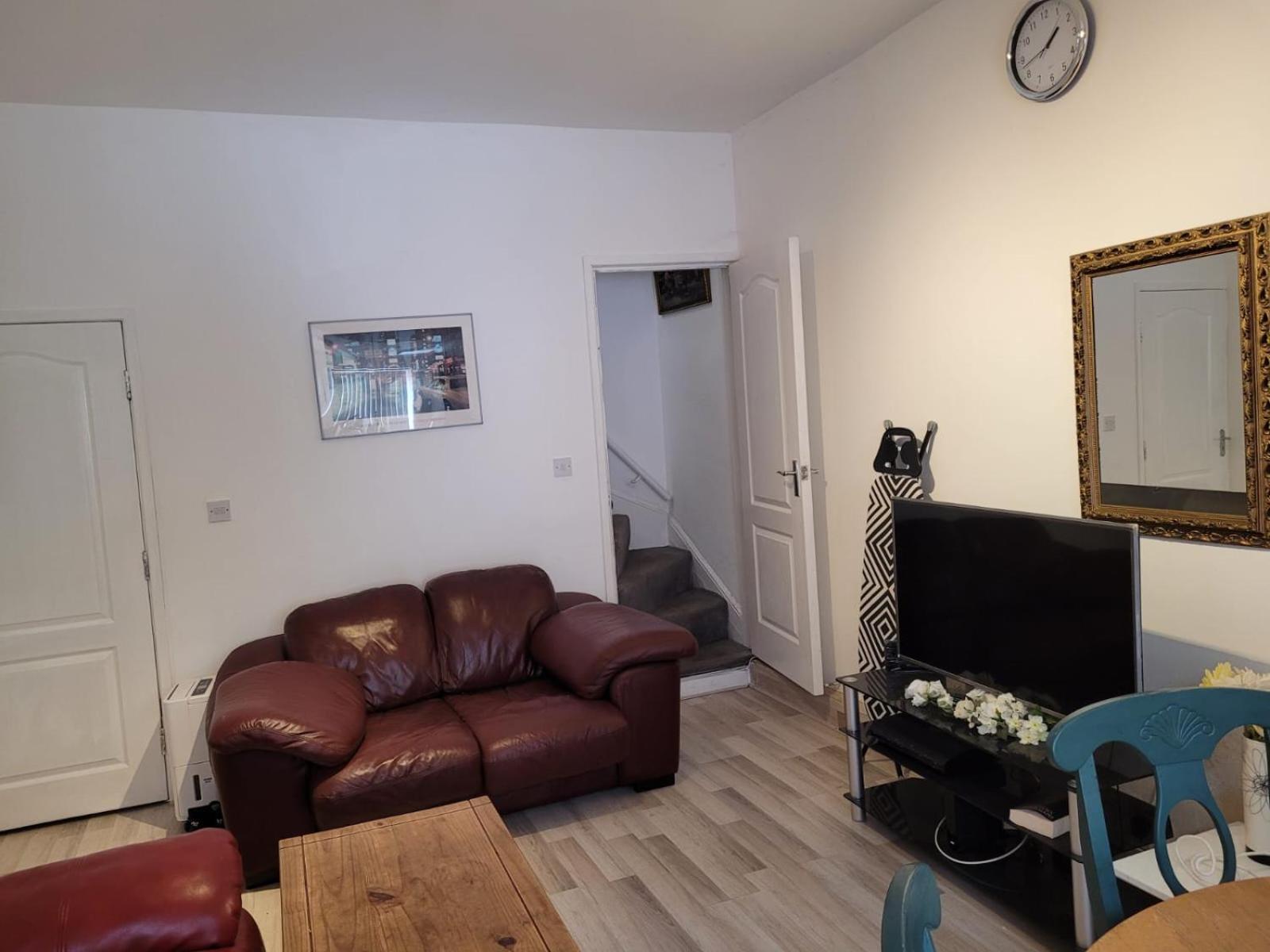 Nice Double Bedroom Near Qmc Nottingham Extérieur photo